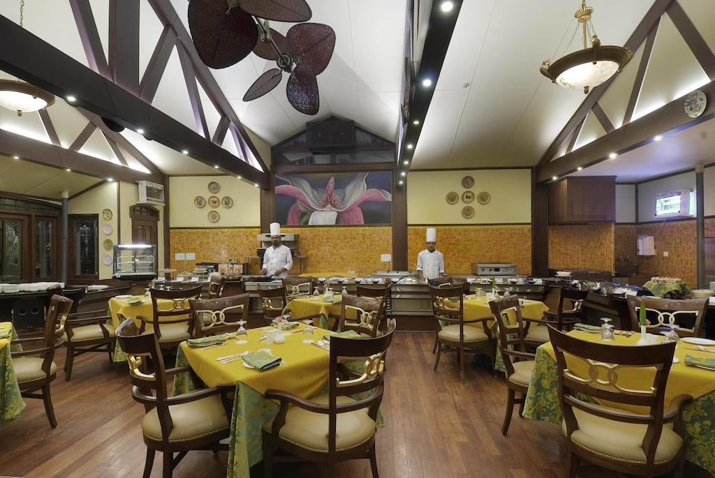 Mayfair Darjeeling Darjeeling  Nhà hàng bức ảnh